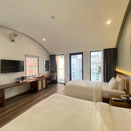 A25 Hotel - 14 Ho Huan Nghiep Хошимін Екстер'єр фото