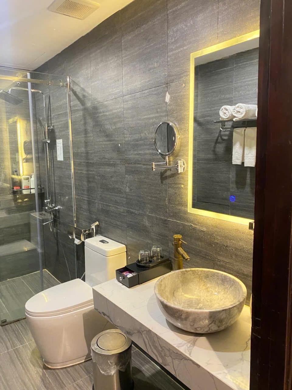 A25 Hotel - 14 Ho Huan Nghiep Хошимін Екстер'єр фото