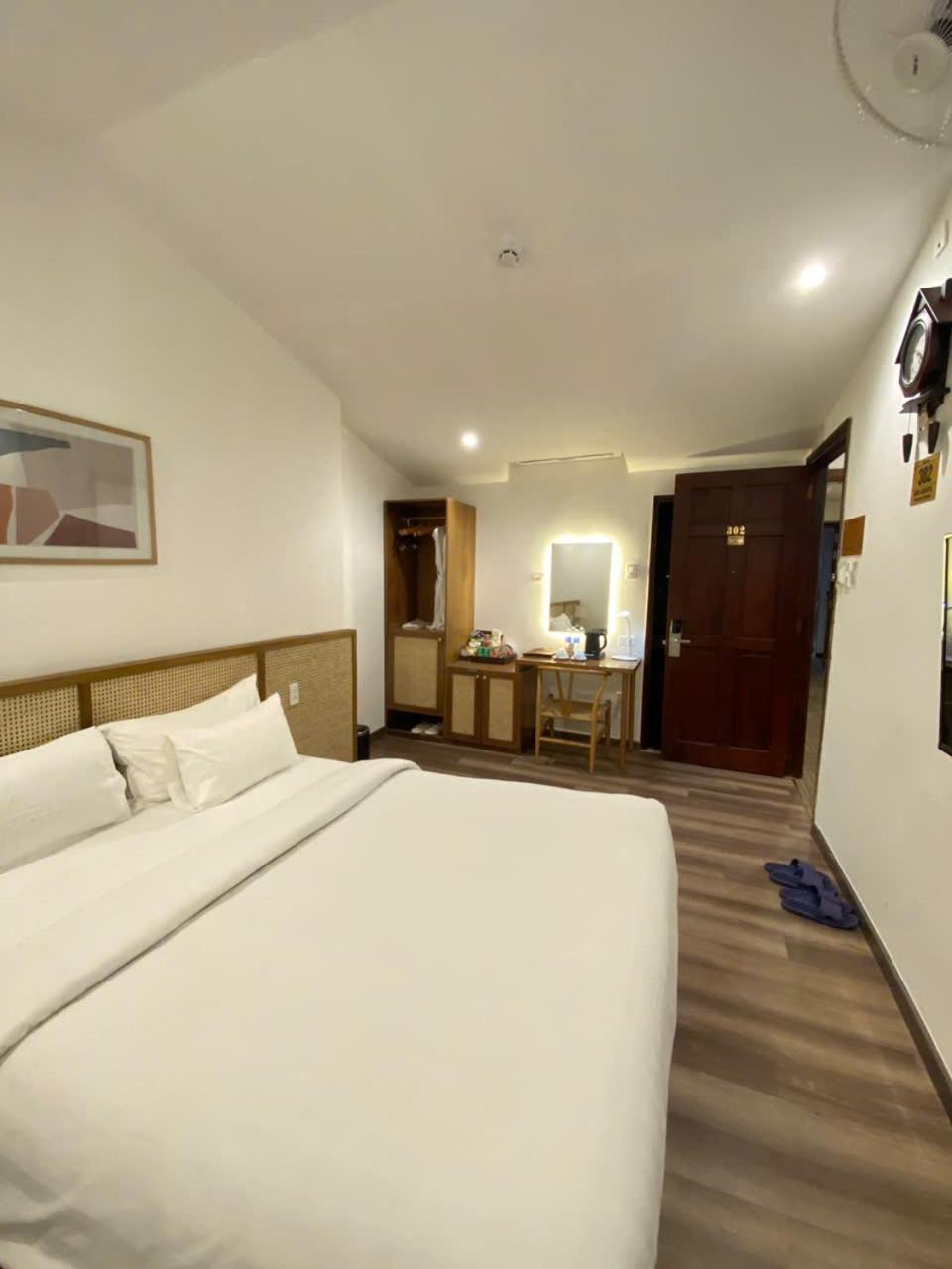 A25 Hotel - 14 Ho Huan Nghiep Хошимін Екстер'єр фото